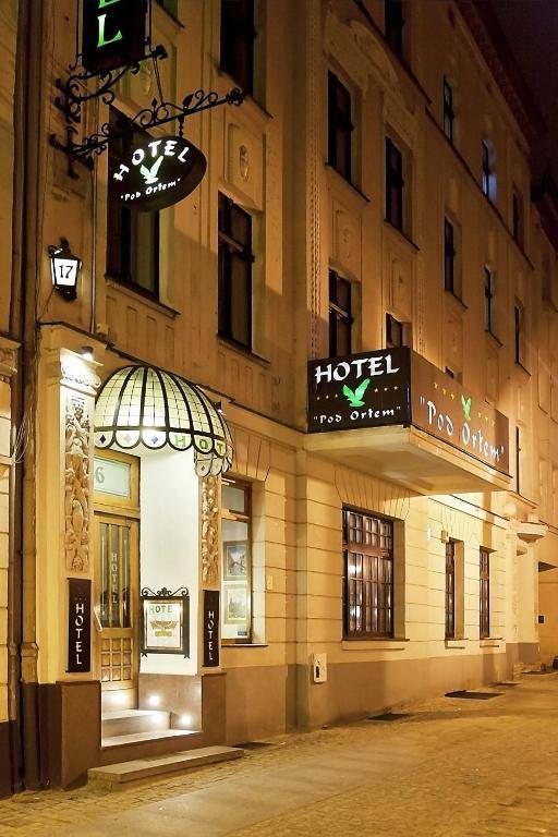 Hotel Pod Orlem Torun Exterior photo